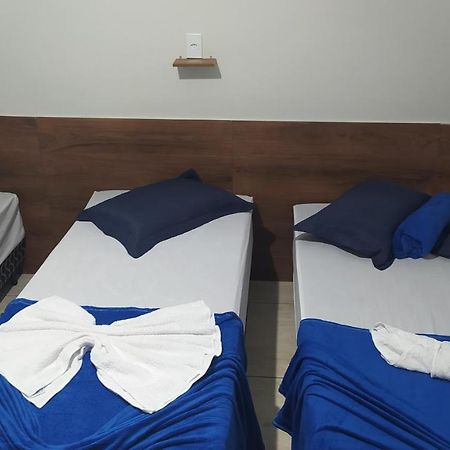 Pousada Quarto Com Frigobar,Ar E Garagem Gratuita Hotel Aparecida  Exterior foto