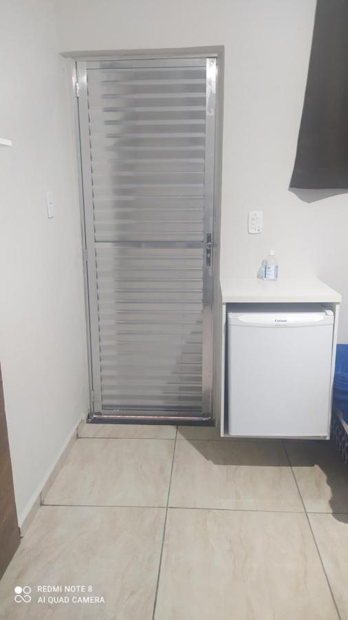 Pousada Quarto Com Frigobar,Ar E Garagem Gratuita Hotel Aparecida  Exterior foto