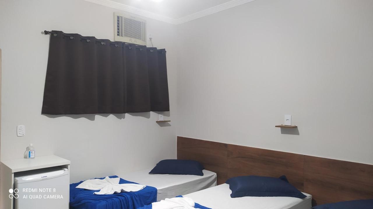 Pousada Quarto Com Frigobar,Ar E Garagem Gratuita Hotel Aparecida  Exterior foto